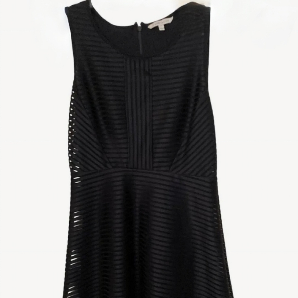 41 Hawthorn Marina Dress - Picture 11 of 15